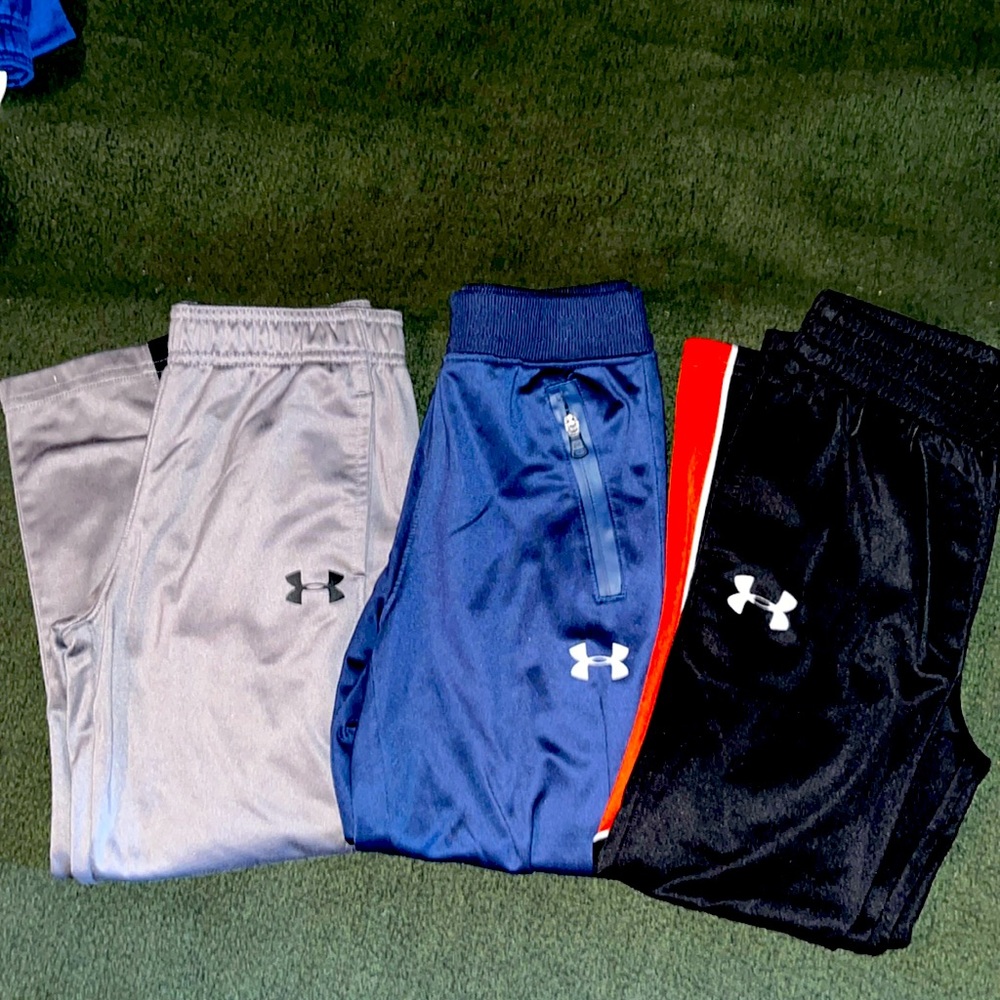 Boys UA Bundle Pants Size 5